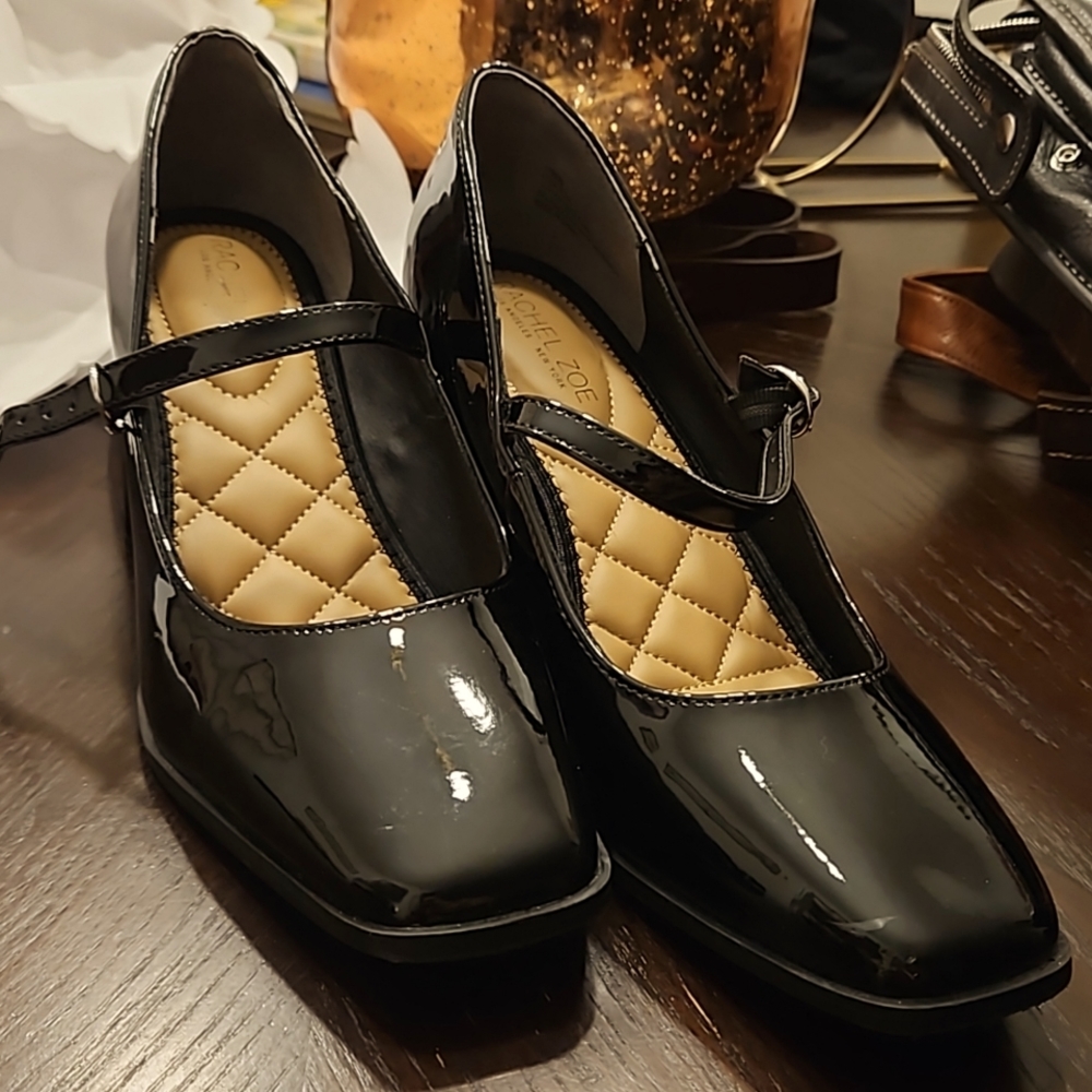 Rachel Zoe black patent block heel square toe Mary Jane’s.
